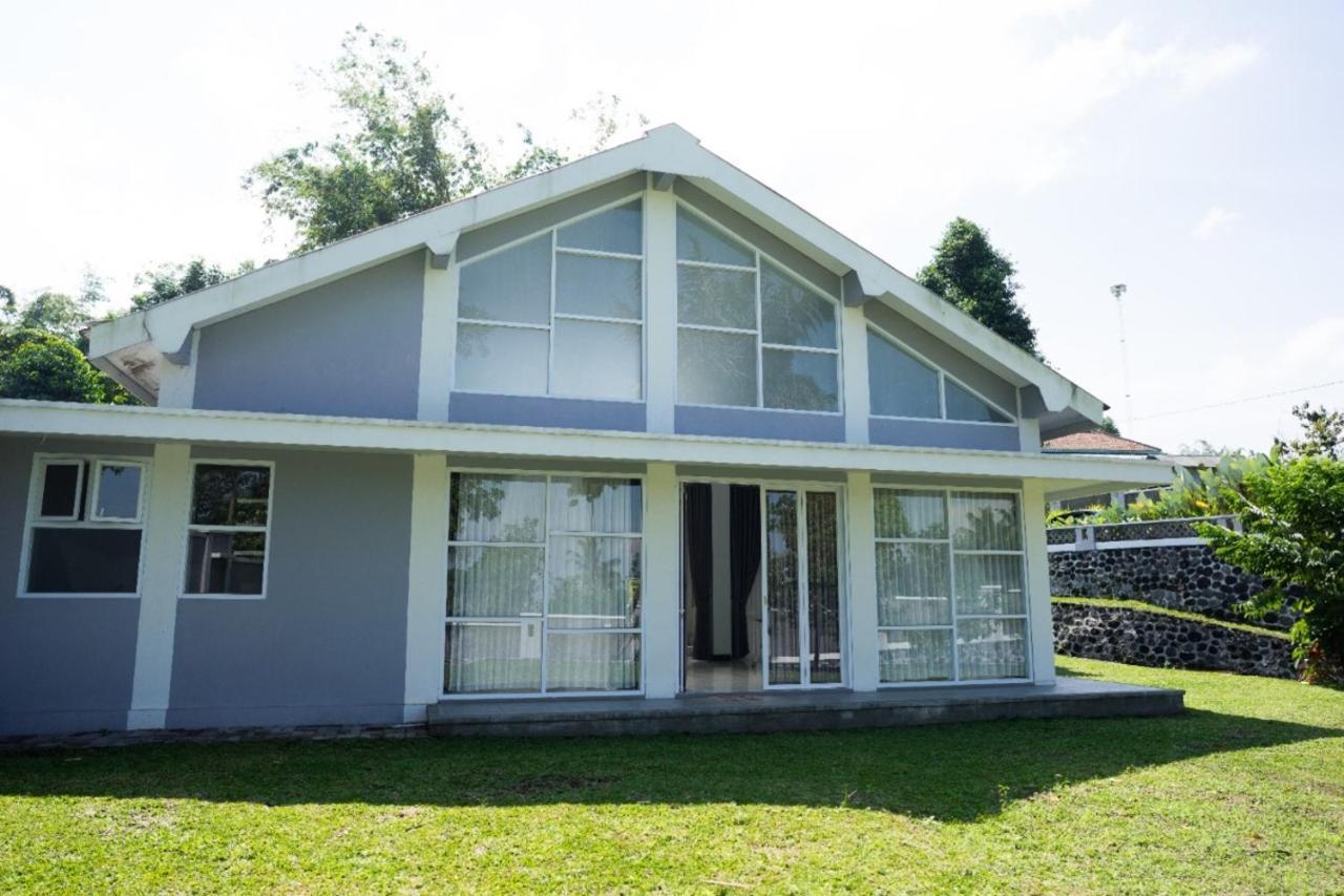 Villa Languket I Bedojo Exterior foto